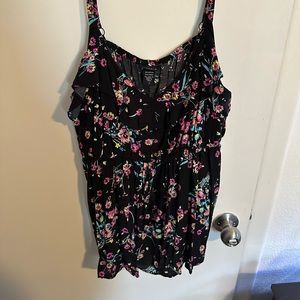 TORRID SIZE 2 FLORAL TANK